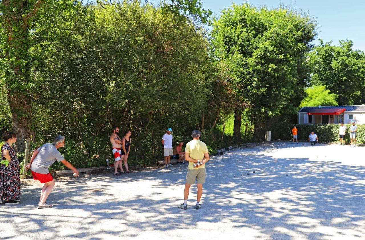 Camping De L'Etang Du Pays Blanc Guérande Kültér fotó